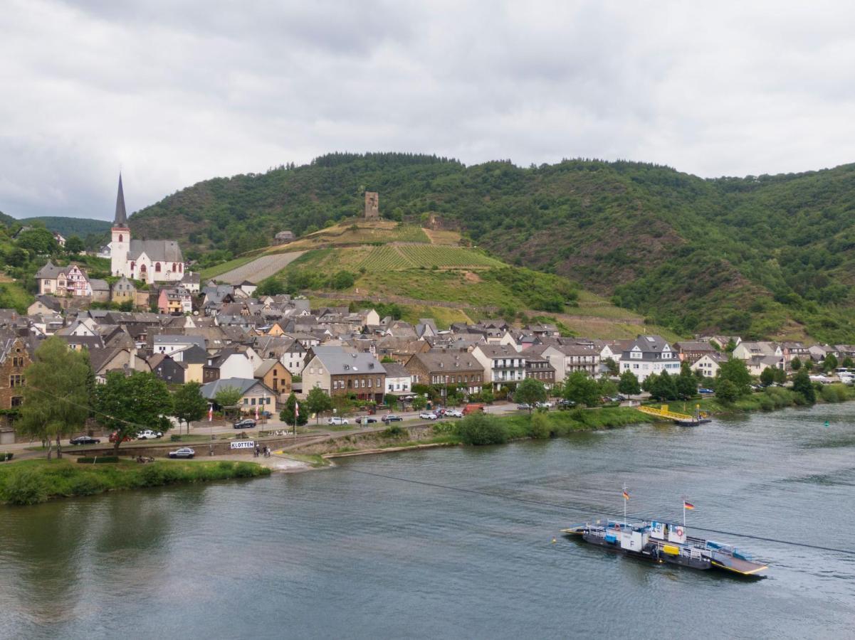 Burgblick Coraidelstein