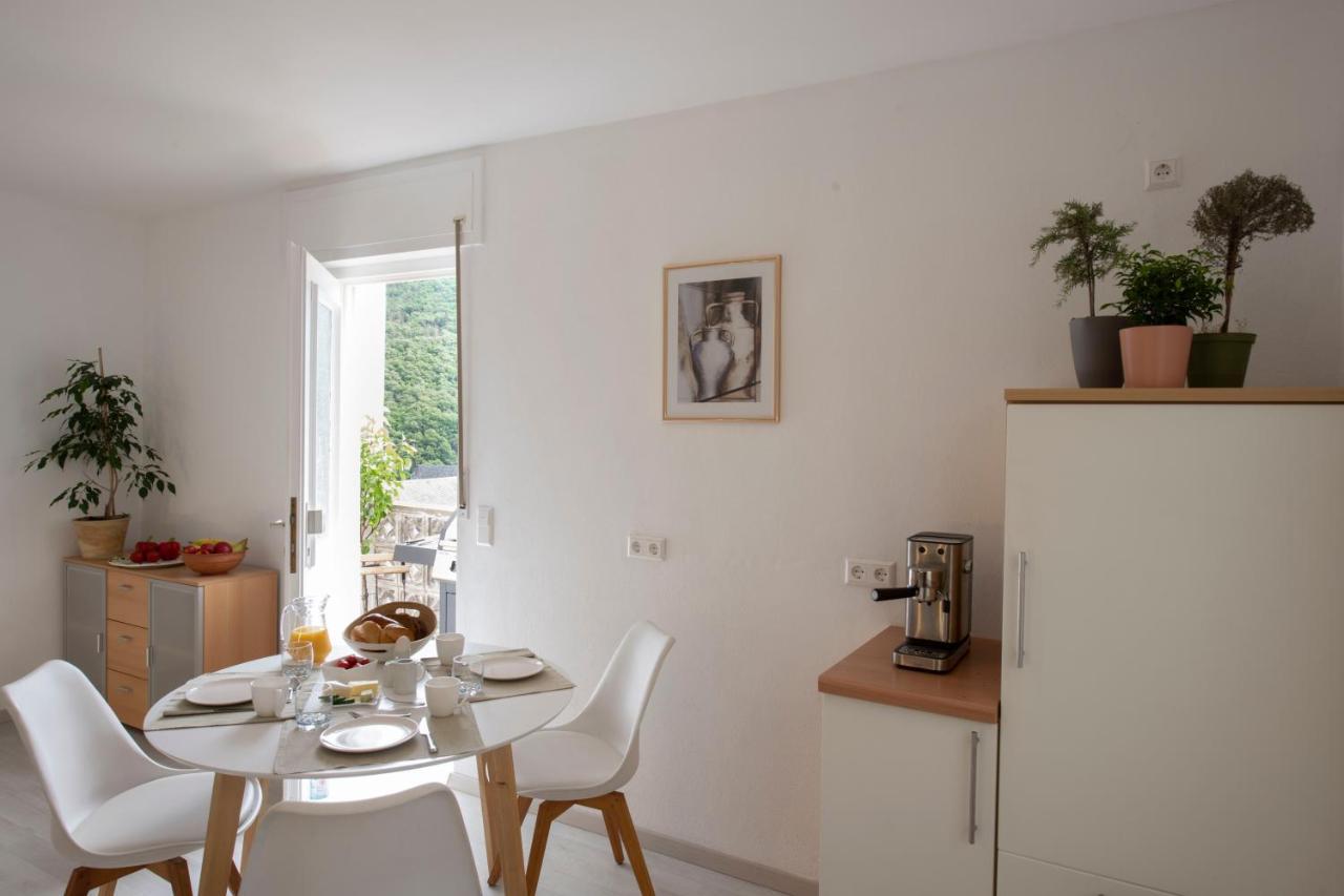Apartment Burgblick Coraidelstein *